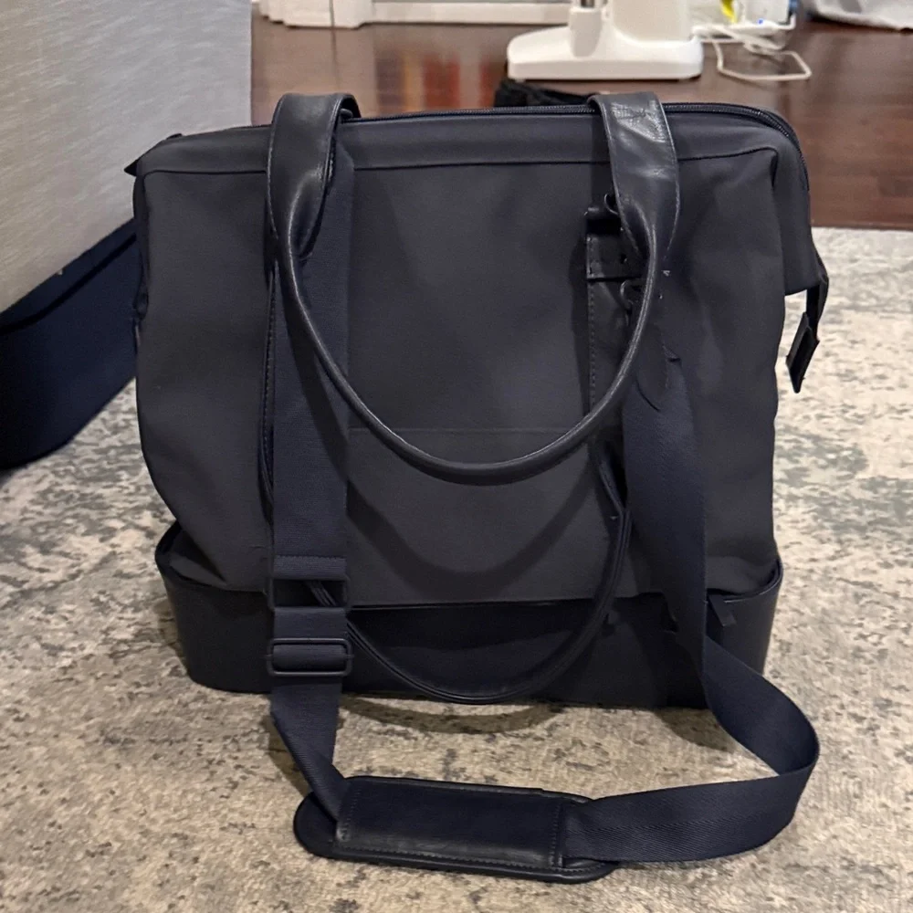 Beis Navy Mini Weekender - Picture 4 of 6